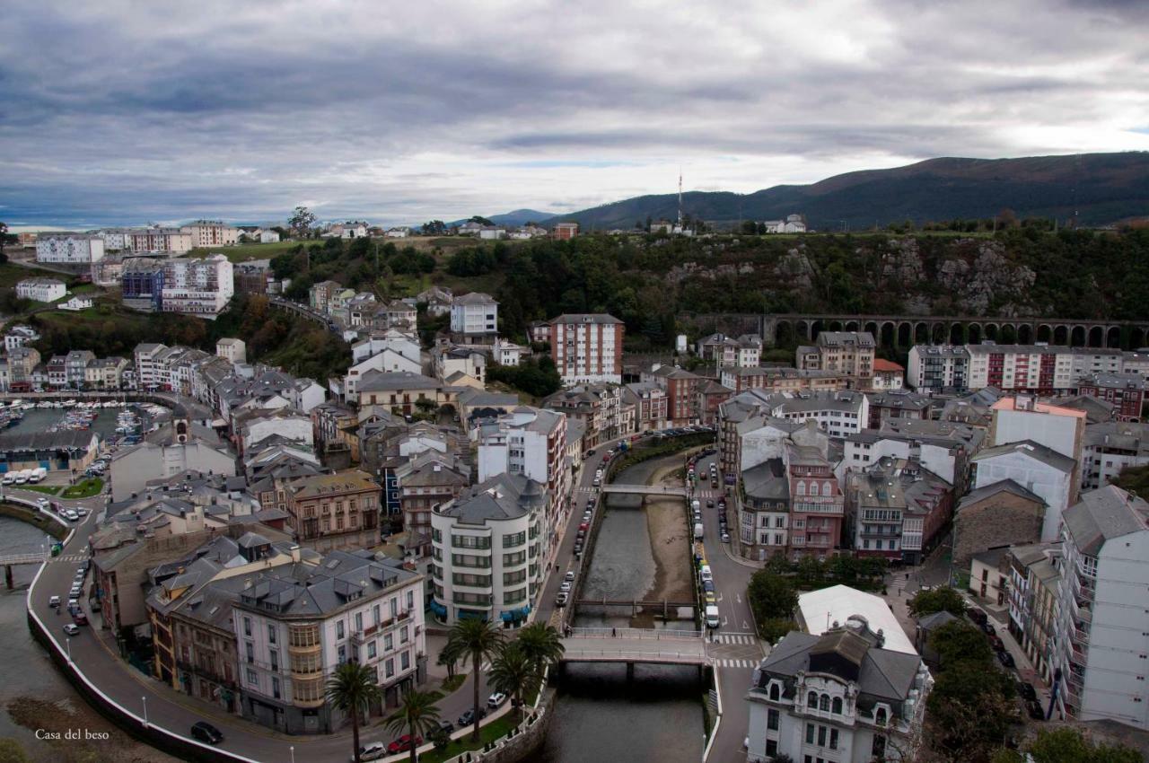 Casa Del Beso Apartment Luarca Bagian luar foto